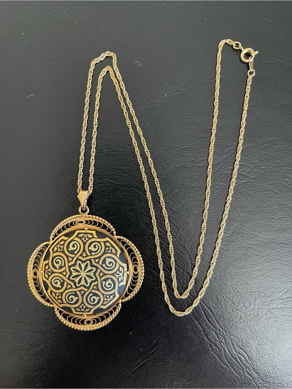 Vintage damascene Pendant Necklace.